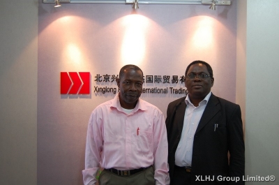 Customers from Ghana visit China